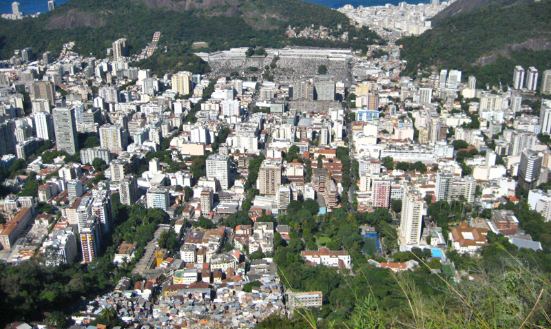 Botafogo, with the John the Baptist cemetery, the largest in the city.