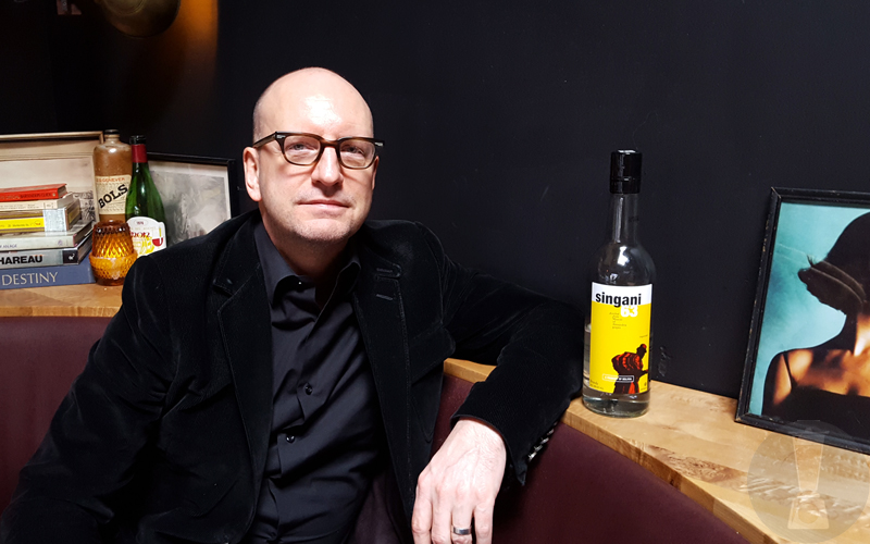 Screenplays and Singani 63: An Interview with Steven Soderbergh | Daily Blender